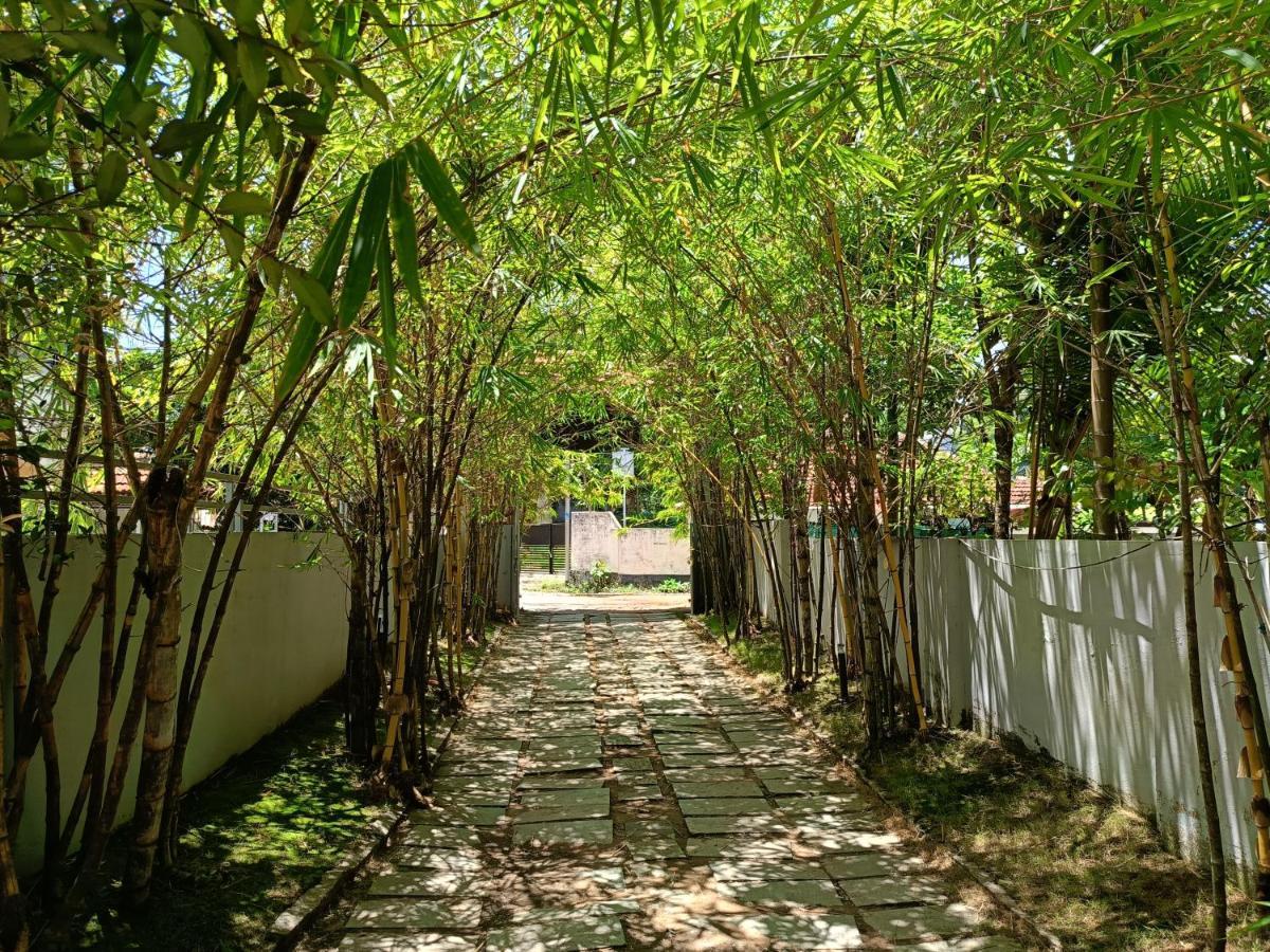 Global Backwater Resort 科兰 外观 照片