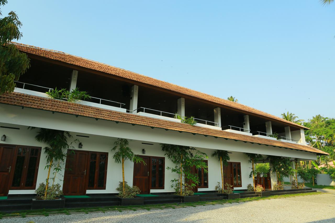 Global Backwater Resort 科兰 外观 照片