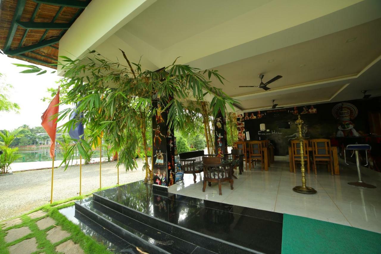Global Backwater Resort 科兰 外观 照片